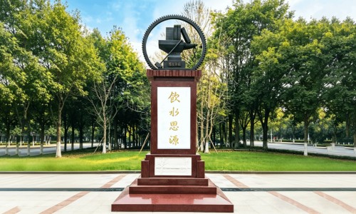 宝宝拉稀妈妈吃什么好呢